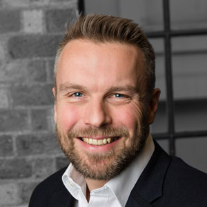 Nik Holgate